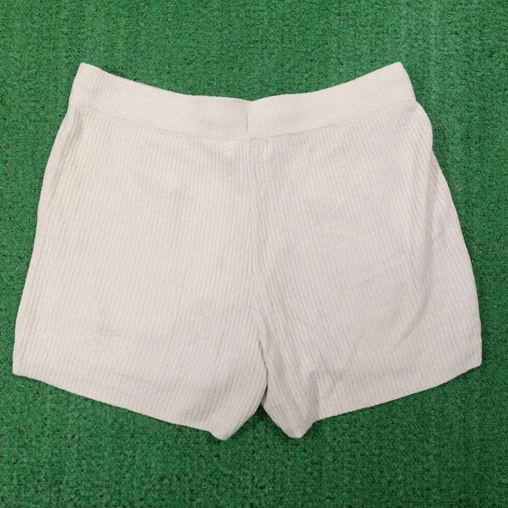 New! Barefoot Dreams Ribbed Shorts Womens Size S Beige Cozy‎ chic Ultra Lite